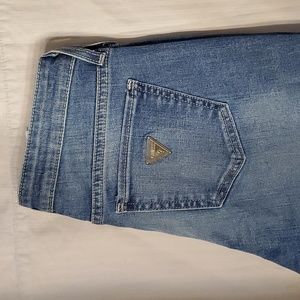 Guess Capri jeans